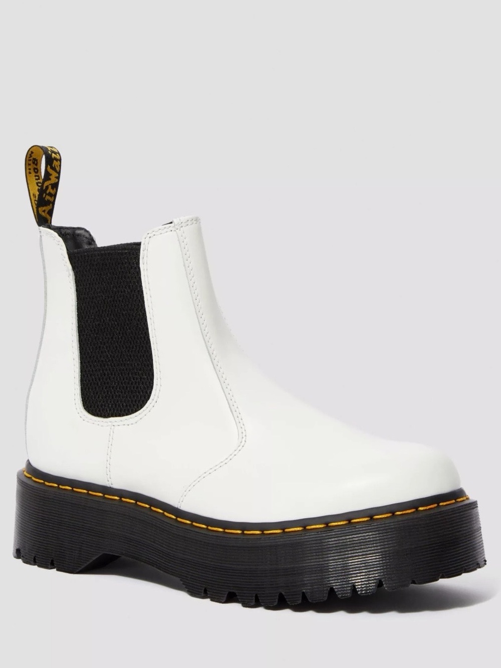 Dr. marten 2976 quad smooth leather white platform chelsea boots